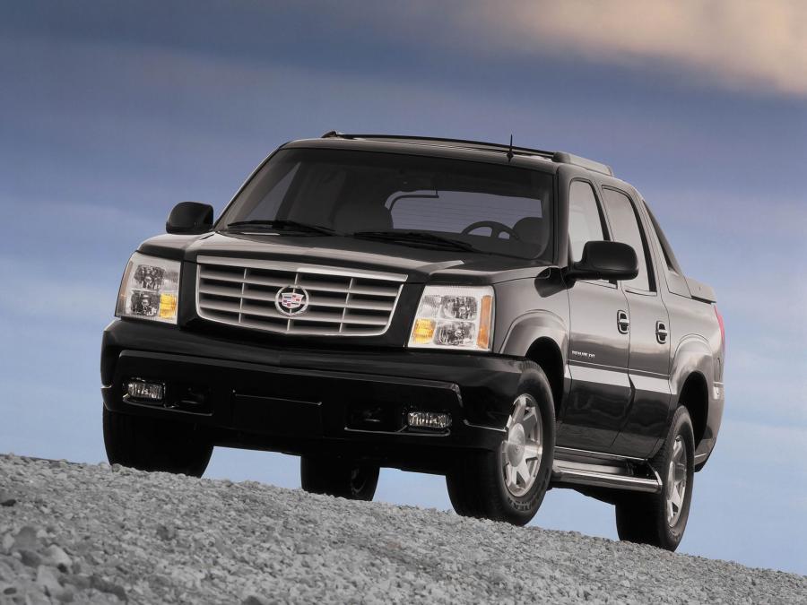  Cadillac Escalade EXT 2002 года  (фото 28 из 39)